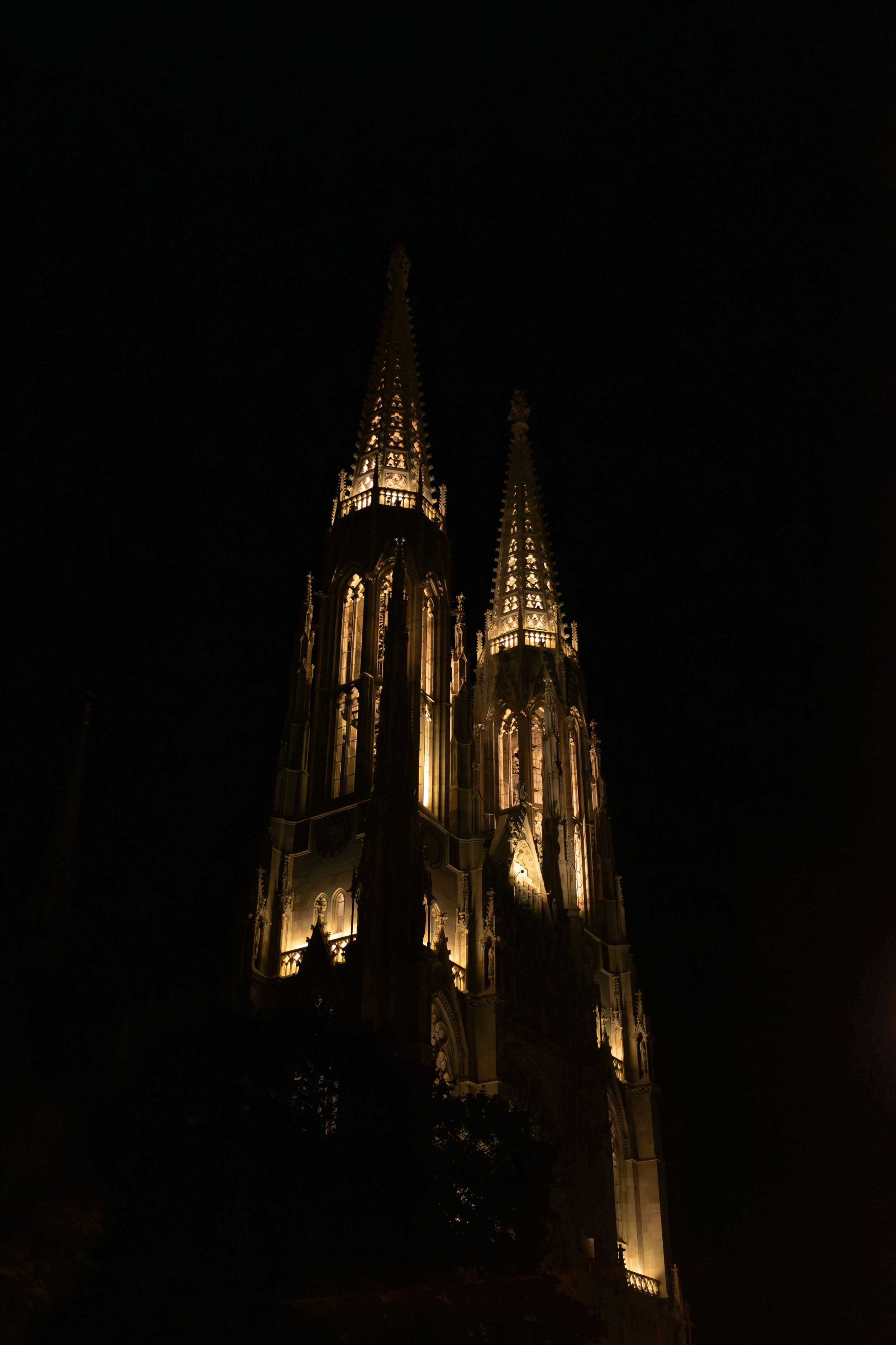 christoph-slamanig-vienna-skylines-votivkirche-1