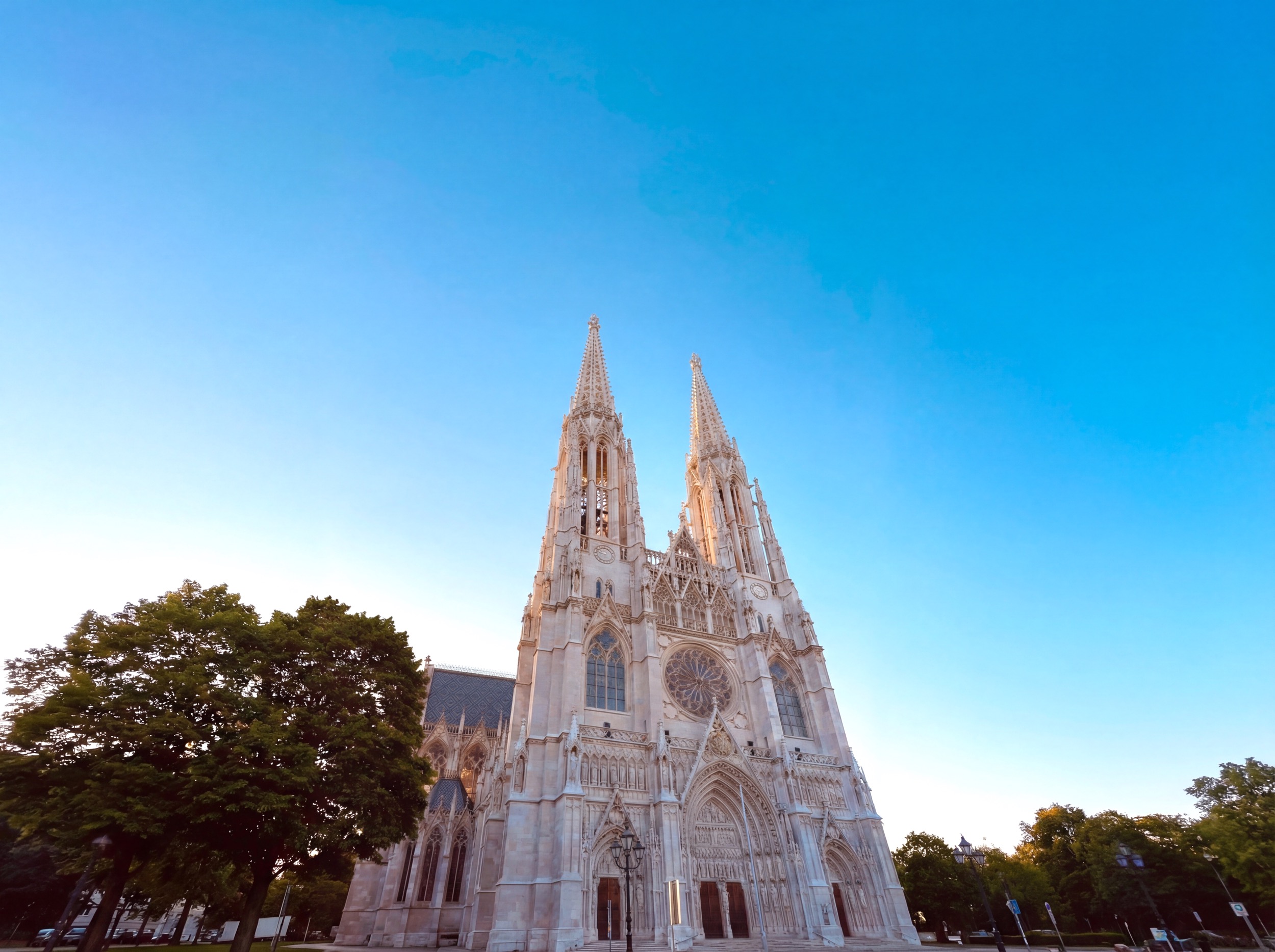 christoph slamanig vienna skylines votivkirche 6